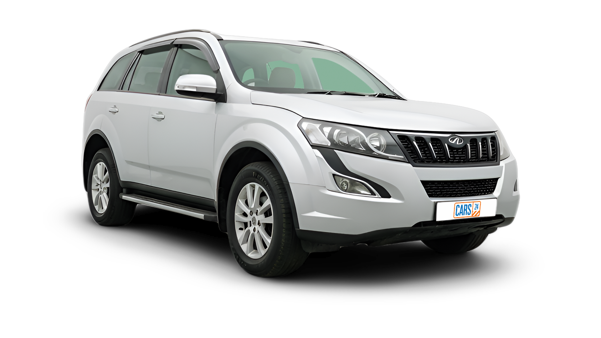 Mahindra XUV500-img